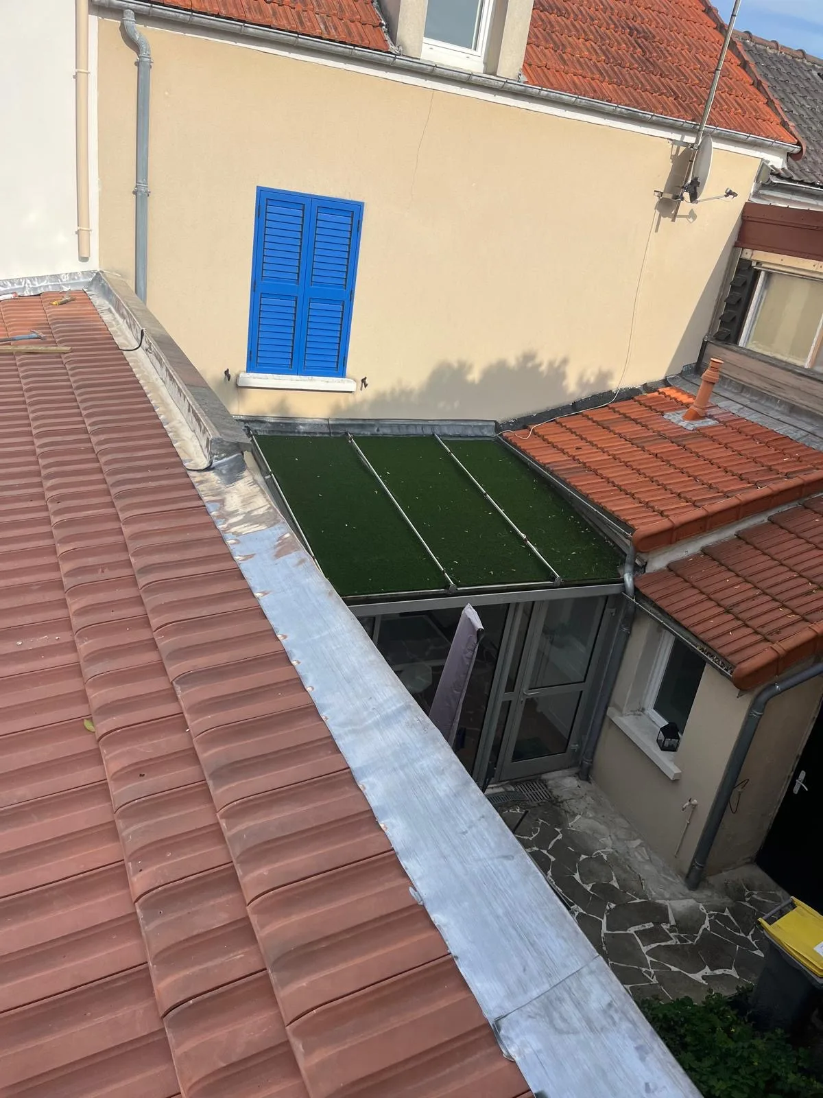 Réalisation : Zinguerie de rive — Résidentiel rénovation